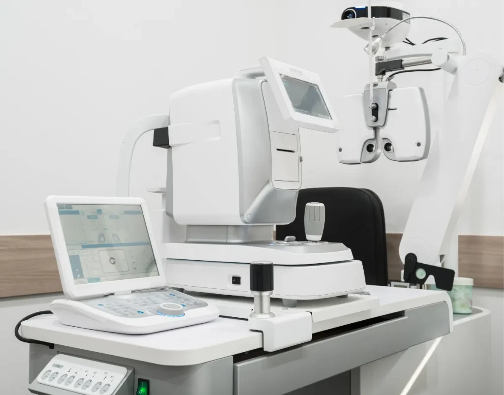 Medizinisches Gerät zur Augenuntersuchung